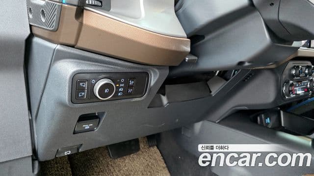 Ford Bronco 6세대 2.7 outer Banks, 2023 14