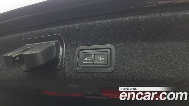 Audi A6 (C8), 2021 21