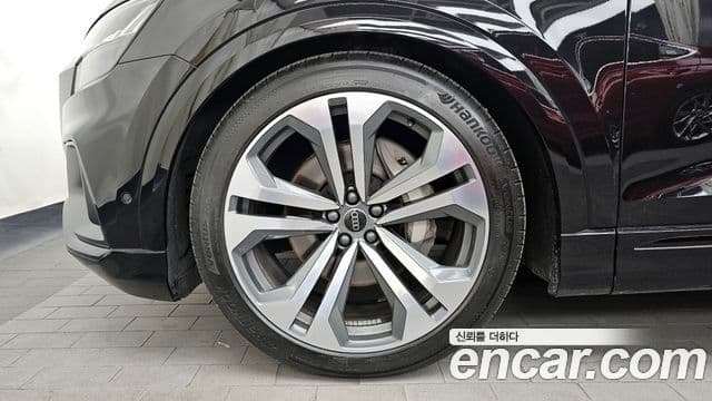 Audi Q8 (4M) Premium, 2023 все фото