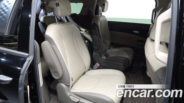 Kia Carnival 4세대 Signature, 2021 12