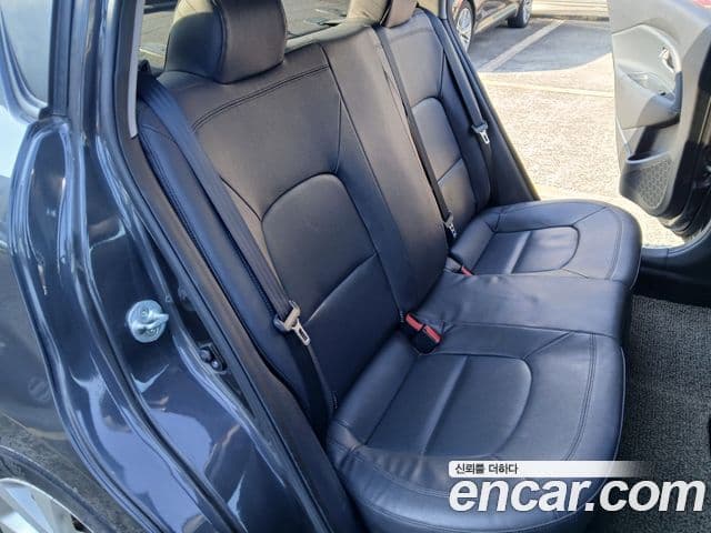 Kia All New Pride Deluxe, 2014 7