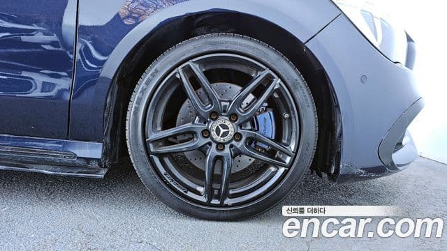 Mercedes-Benz CLA-класс C117 AMG Line, 2018 все фото