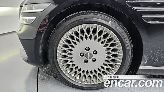 Genesis G80 (RG3) бензин 3.5 турбо AWD, 2022 все фото