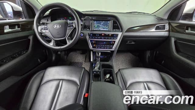 Hyundai LF Sonata 1.7 дизель Smart, 2016 7