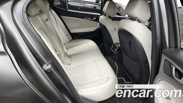 Genesis The / новый New G70, 2024 13