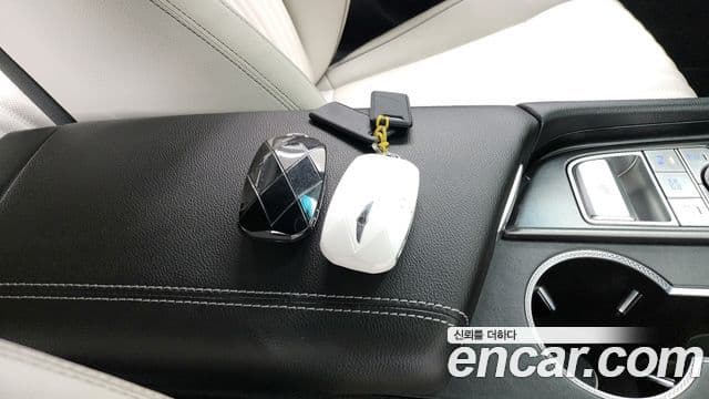 Genesis The / новый New G70, 2024 18