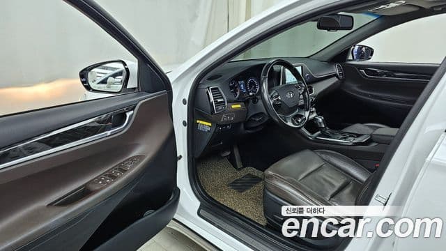 Hyundai Grandeur IG Premium, 2019 10