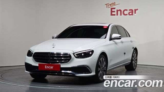 Mercedes-Benz E-класс W213 Exclusive, 2023 1