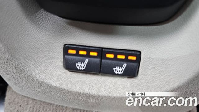 Volvo V40 2세대, 2016 18