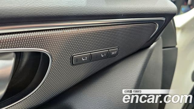 Infiniti Q50 Premium, 2016 17