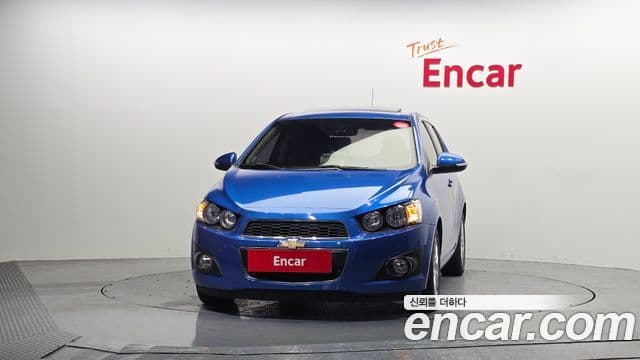 Chevrolet(GM대우) 아베오 хэтчбек топовая версия, 2014 3