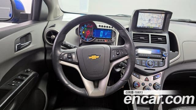Chevrolet(GM대우) 아베오 хэтчбек топовая версия, 2014 13