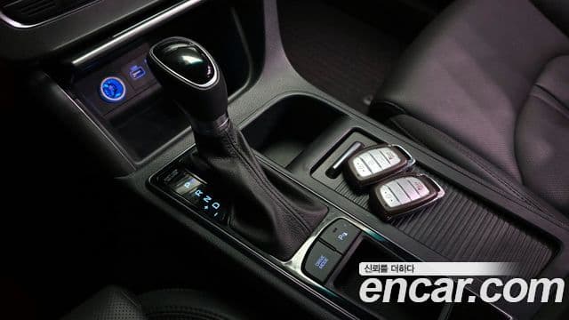 Hyundai LF Sonata 1.6 турбо Smart, 2017 9