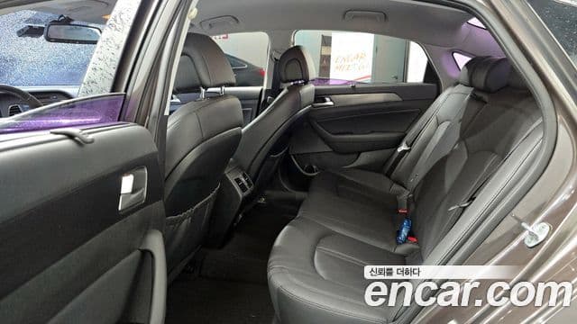 Hyundai LF Sonata 1.6 турбо Smart, 2017 13