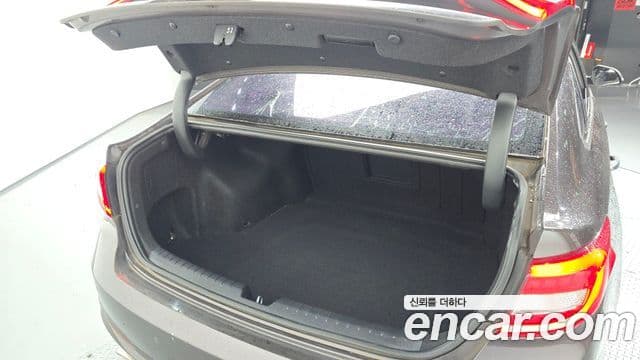 Hyundai LF Sonata 1.6 турбо Smart, 2017 20