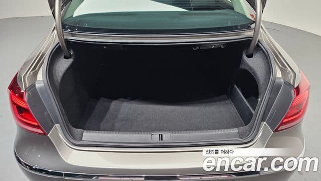 Volkswagen New CC 2.0 TDI BlueMotion, 2015 20