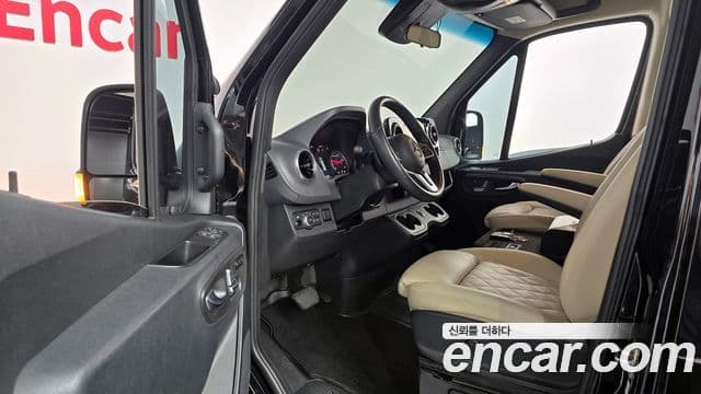 Mercedes-Benz 스프린터, 2023 11