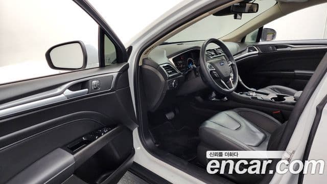 Ford 몬데오 4세대 Trend, 2020 10