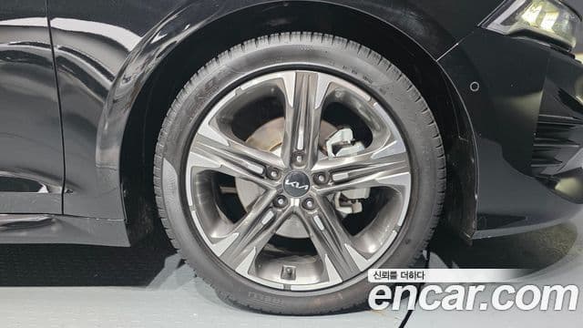 Kia K5 3세대 Signature, 2023 все фото