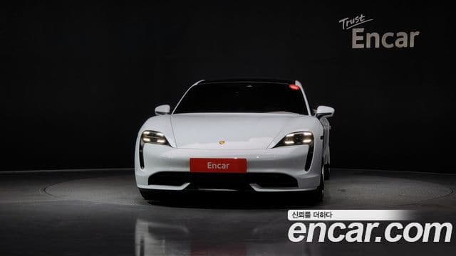 Porsche 타이칸 турбо, 2021 3