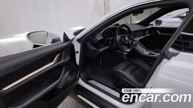 Porsche 타이칸 турбо, 2021 10