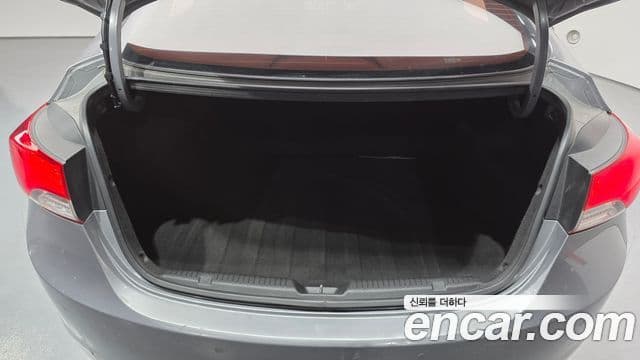 Hyundai Avante MD Luxury, 2011 20