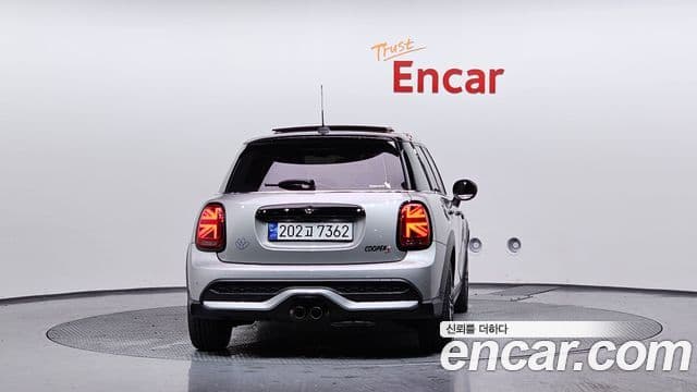 Mini Cooper S 3세대, 2024 4