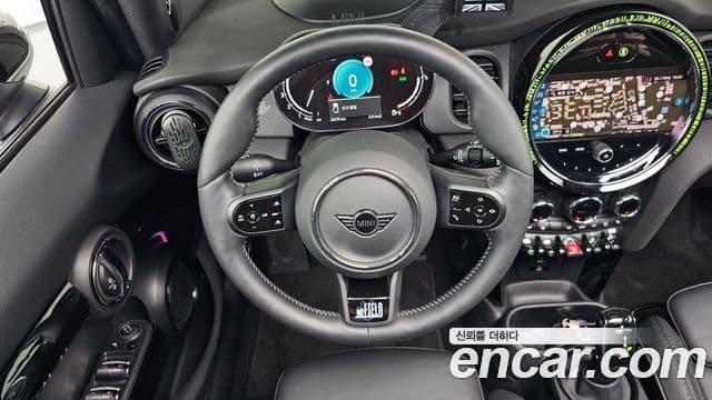 Mini Cooper S 3세대, 2024 13