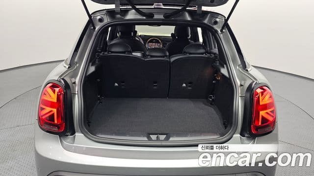 Mini Cooper S 3세대, 2024 20