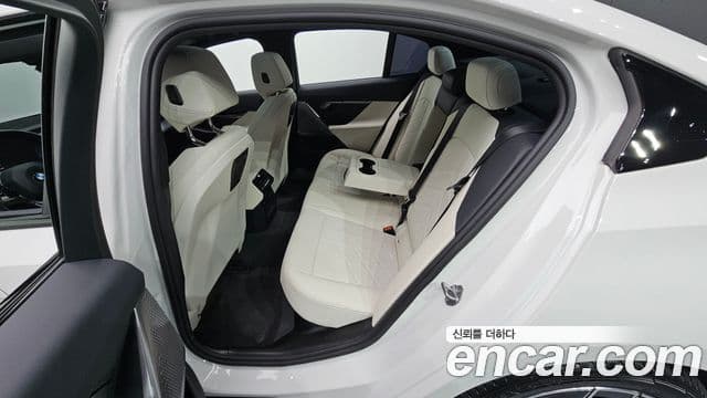 BMW 5시리즈 (G60) 520i M Sport, 2024 11