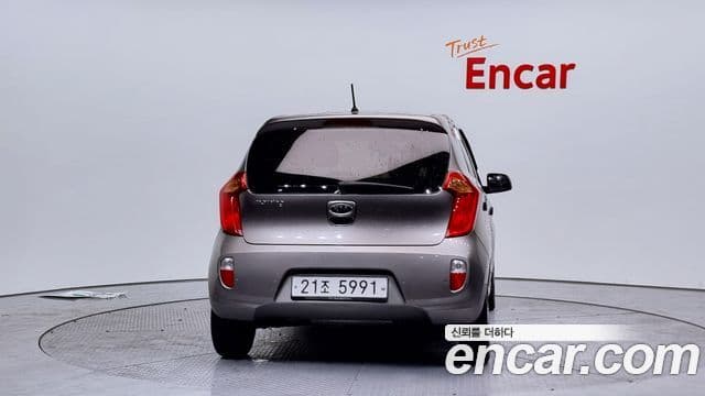 Kia All New Morning Deluxe, 2012 4