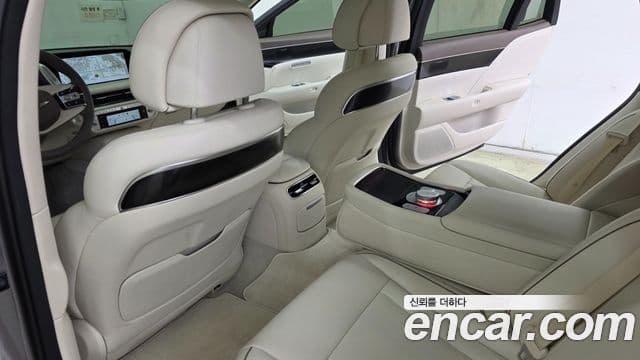 Genesis G90 (RS4) бензин 3.5 турбо 2WD, 2023 9