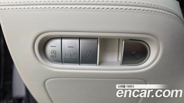 Genesis G90 (RS4) бензин 3.5 турбо 2WD, 2023 18