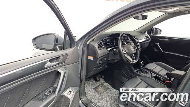 Volkswagen Tiguan 2세대 Prestige, 2023 10