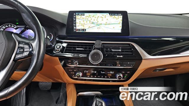 BMW 5시리즈 (G30) 520d Luxury Special Edition, 2018 14