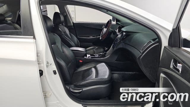 Hyundai Sonata The / новый 브릴리언트 Premium, 2013 13