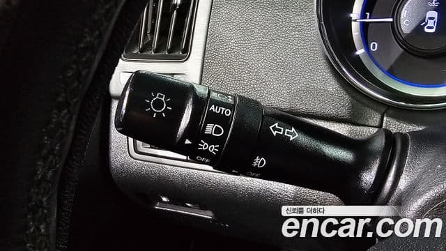 Hyundai Sonata The / новый 브릴리언트 Premium, 2013 17