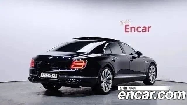 Bentley Flying Spur 3세대, 2022 2