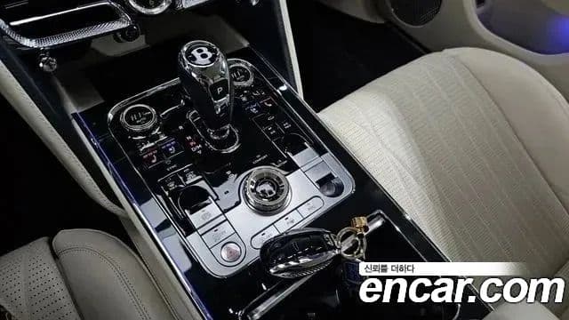 Bentley Flying Spur 3세대, 2022 9