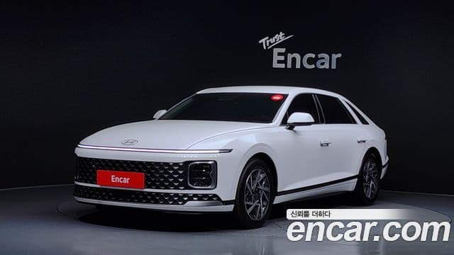 Hyundai Grandeur (GN7) Premium, 2025 1