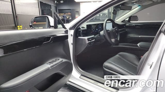 Hyundai Grandeur (GN7) Premium, 2025 10