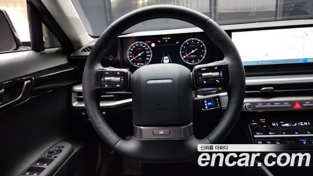 Hyundai Grandeur (GN7) Premium, 2025 13