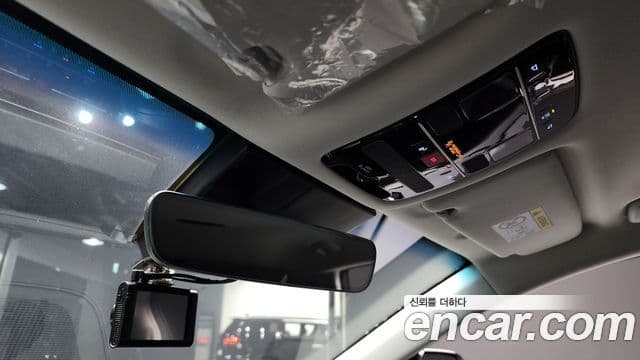 Hyundai Grandeur (GN7) Premium, 2025 17