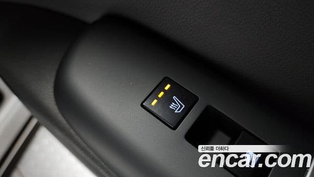 Hyundai Grandeur (GN7) Premium, 2025 19