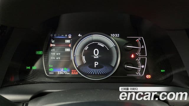 Lexus ES300h 7세대 F-Sport Design пакет, 2024 8