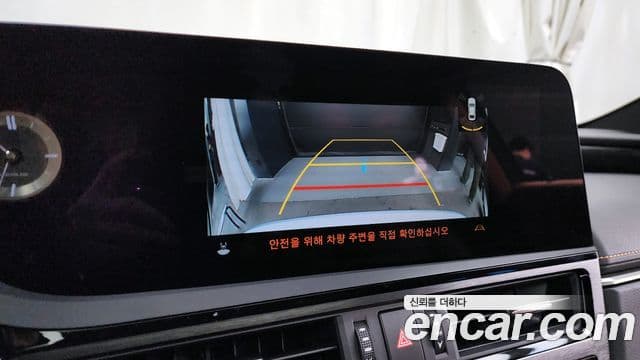 Lexus ES300h 7세대 F-Sport Design пакет, 2024 15