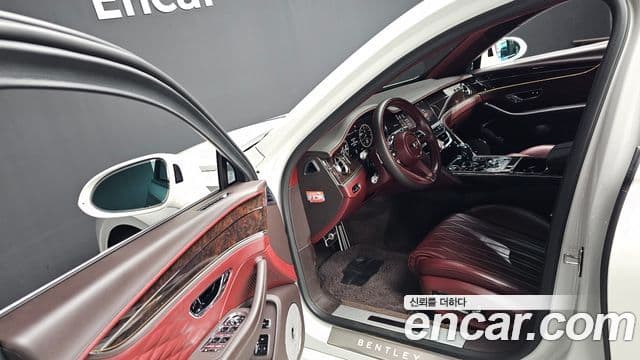 Bentley Flying Spur 3세대, 2022 10