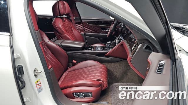 Bentley Flying Spur 3세대, 2022 12