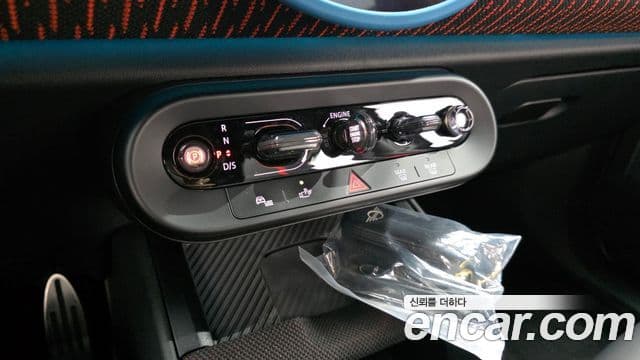 Mini Cooper S Countryman 3세대 ALL4 JCW, 2024 9