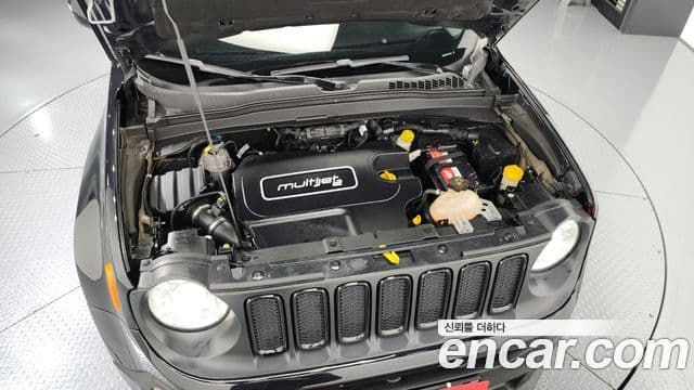 Jeep Renegade 2.0 дизель Eagle Edition AWD, 2017 6